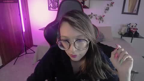Snapshot of ginny11_ chatting on 03-17-26, 12:30 ginny11_ online show from 03-17-26, 12:30