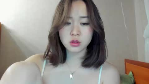 Snapshot of ginnycherry chatting on 05-04-26, 11:12 Ginny online show from 05-04-26, 11:12