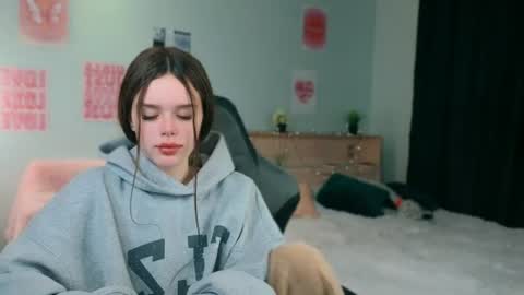 Ginny online show from 06-29-26, 05:57