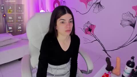 Kendall online show from 12-20-25, 01:29