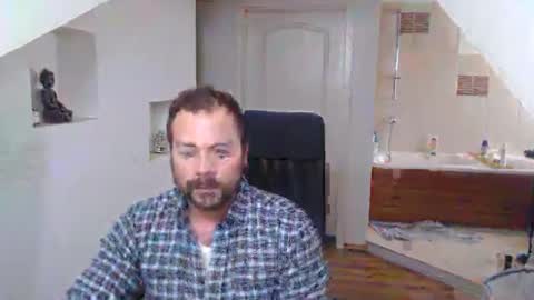gintonik89 online show from 02-14-25, 01:51