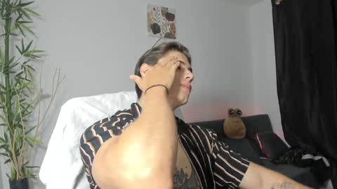 GioRusso online show from 01-06-25, 01:53