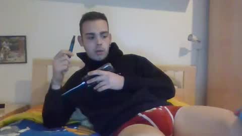 gionnylove online show from 12-16-24, 05:00