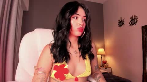 Giovanna  online show from 11-08-25, 06:24