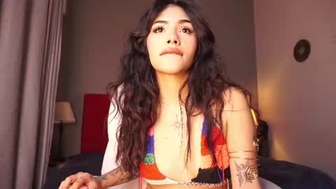 Snapshot of giovanna_oliveira chatting on 07-07-26, 06:47 Giovanna online show from 07-07-26, 06:47