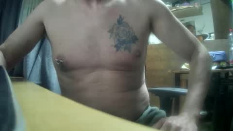 Snapshot of giovanne1 chatting on 12-03-24, 03:30 giovanne1 online show from 12-03-24, 03:30