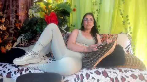 Girasol Walton online show from 05-31-26, 06:09