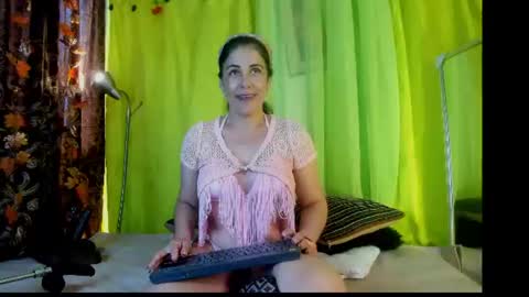 Girasol Walton online show from 07-27-26, 01:07