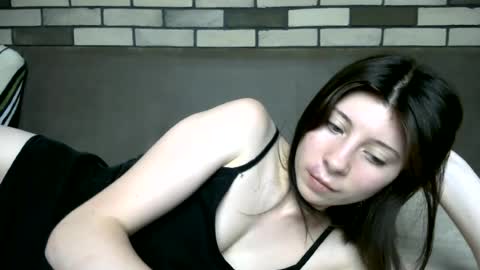 girl_cute007 online show from 06-29-26, 07:03