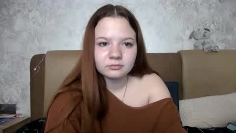 Snapshot of girl_cute07 chatting on 05-11-26, 08:28 girl_cute07 online show from 05-11-26, 08:28