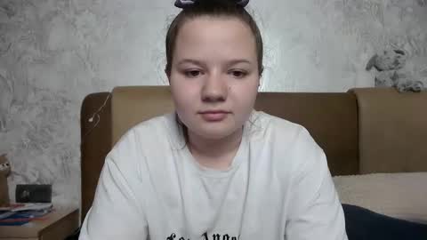 Snapshot of girl_cute07 chatting on 05-16-26, 07:56 girl_cute07 online show from 05-16-26, 07:56