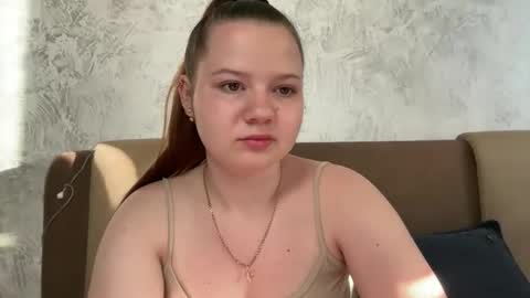 Snapshot of girl_cute07 chatting on 05-27-26, 05:10 girl_cute07 online show from 05-27-26, 05:10