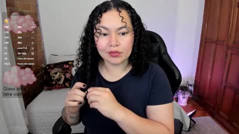 Snapshot of girl_inline chatting on 02-23-25, 11:58 girl_inline online show from 02-23-25, 11:58