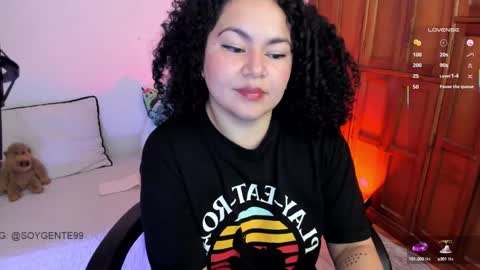 Snapshot of girl_inline chatting on 03-06-25, 01:58 girl_inline online show from 03-06-25, 01:58
