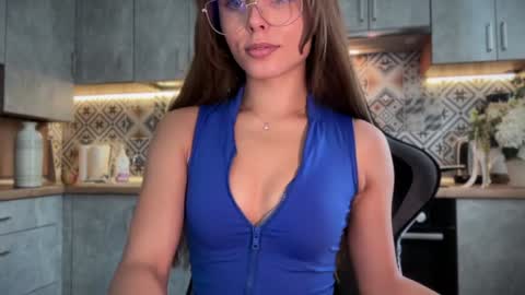 Sabi ------ online show from 09-15-25, 05:51