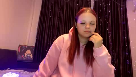 girl_shy07 online show from 06-03-26, 04:45
