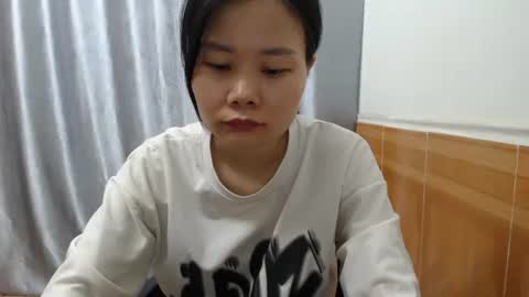 Snapshot of girlbaee chatting on 10-06-25, 01:47 Babe online show from 10-06-25, 01:47