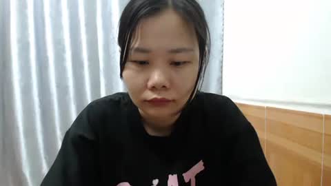 Snapshot of girlbaee chatting on 10-14-25, 01:28 Babe online show from 10-14-25, 01:28