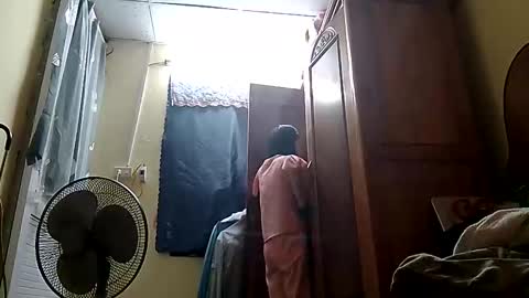 Snapshot of girlbaee chatting on 10-19-25, 12:39 Babe online show from 10-19-25, 12:39