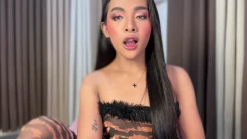 queen ronna online show from 06-27-26, 03:50