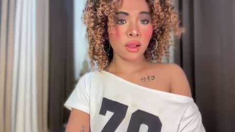 queen ronna online show from 07-19-26, 03:38