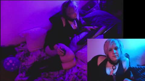 Snapshot of girldell chatting on 01-15-26, 10:31 girldell online show from 01-15-26, 10:31