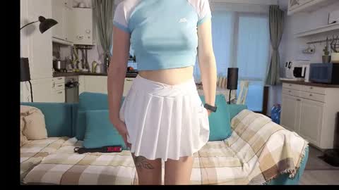 Girlfriend online show from 10-27-25, 03:05