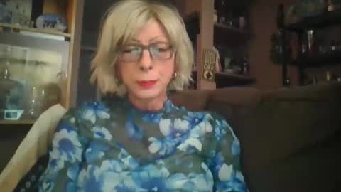 Girlinrock online show from 02-01-26, 01:48