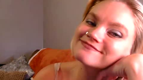 Snapshot of girlnextdoo4 chatting on 07-30-26, 08:57 girlnextdoo4 online show from 07-30-26, 08:57