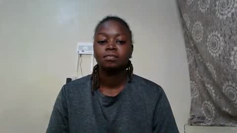 Snapshot of girlnextdoor60 chatting on 06-01-26, 08:16 Sexy online show from 06-01-26, 08:16