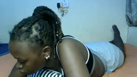 Snapshot of girlnextdoor60 chatting on 07-27-26, 08:21 Sexy online show from 07-27-26, 08:21