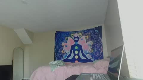 Jasmine online show from 06-17-26, 04:30
