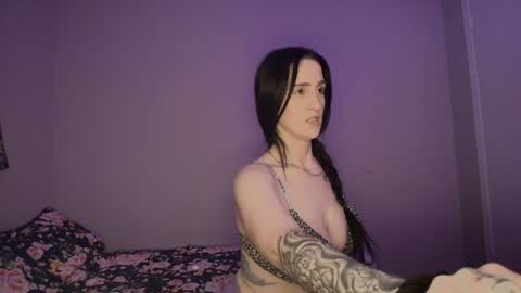 Snapshot of girlofurdreamsxxxxox chatting on 06-20-26, 09:28 Camille online show from 06-20-26, 09:28