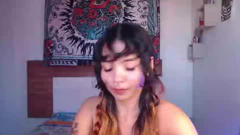 Snapshot of girlredkush chatting on 12-10-24, 09:11 Ann online show from 12-10-24, 09:11