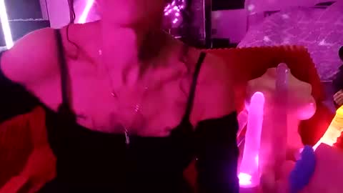 girls227445638252 online show from 11-24-25, 05:40