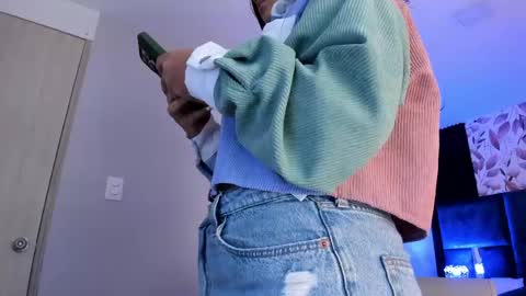 Snapshot of giselamaru chatting on 05-16-26, 10:23 online show from 05-16-26, 10:23