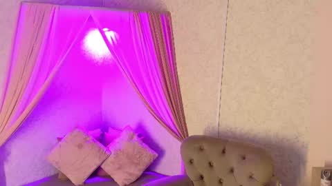 Snapshot of giselamaru chatting on 06-15-26, 11:01 online show from 06-15-26, 11:01