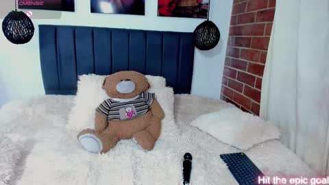  Kylie  online show from 02-22-26, 03:40