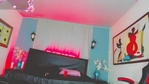 Snapshot of gisele_fox chatting on 02-11-25, 02:46 Gisel online show from 02-11-25, 02:46