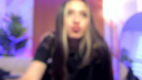 Giselle online show from 06-05-26, 02:45
