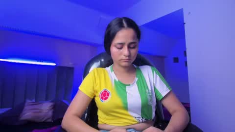 GISELLE ROLDAN online show from 07-04-26, 03:35