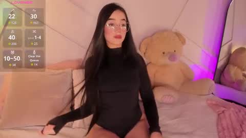 GisellePalmer  online show from 06-20-26, 06:44