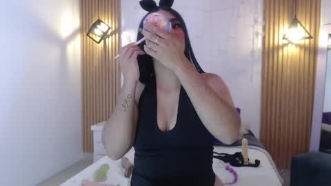 Snapshot of giselslut chatting on 05-24-26, 02:16 giselslut online show from 05-24-26, 02:16