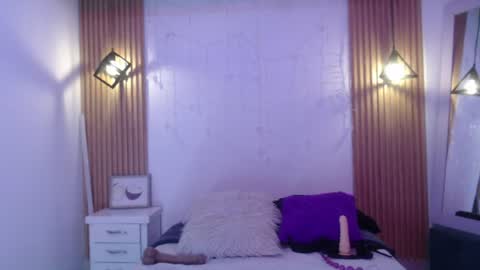 Snapshot of giselslut chatting on 06-14-26, 03:08 giselslut online show from 06-14-26, 03:08