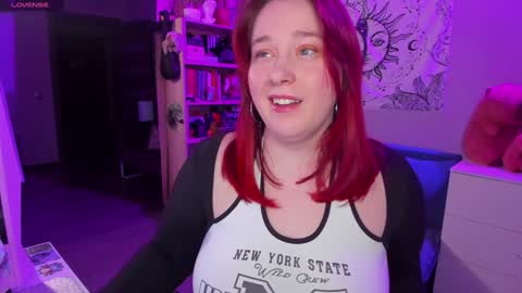 Snapshot of gitera_ chatting on 01-25-25, 09:04 AlexaMillis online show from 01-25-25, 09:04