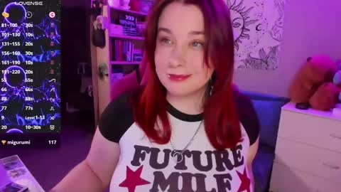 Snapshot of gitera_ chatting on 03-09-25, 06:43 AlexaMillis online show from 03-09-25, 06:43