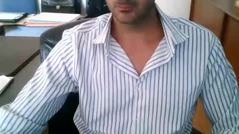 Snapshot of giuseppevai1 chatting on 09-08-25, 02:16 giuseppevai1 online show from 09-08-25, 02:16