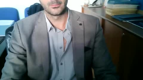 Snapshot of giuseppevai1 chatting on 10-13-25, 08:03 giuseppevai1 online show from 10-13-25, 08:03