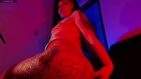 Snapshot of give_me_orgasms chatting on 06-05-26, 06:52 Nice to meet you my name is Heyli online show from 06-05-26, 06:52