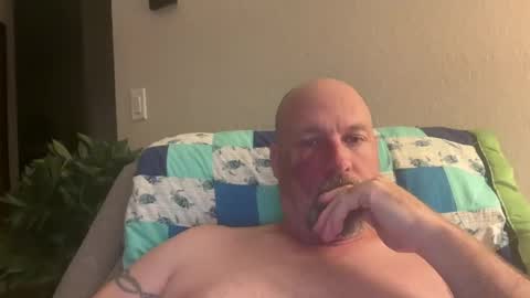 Snapshot of giveitup193 chatting on 06-28-26, 01:55 giveitup193 online show from 06-28-26, 01:55